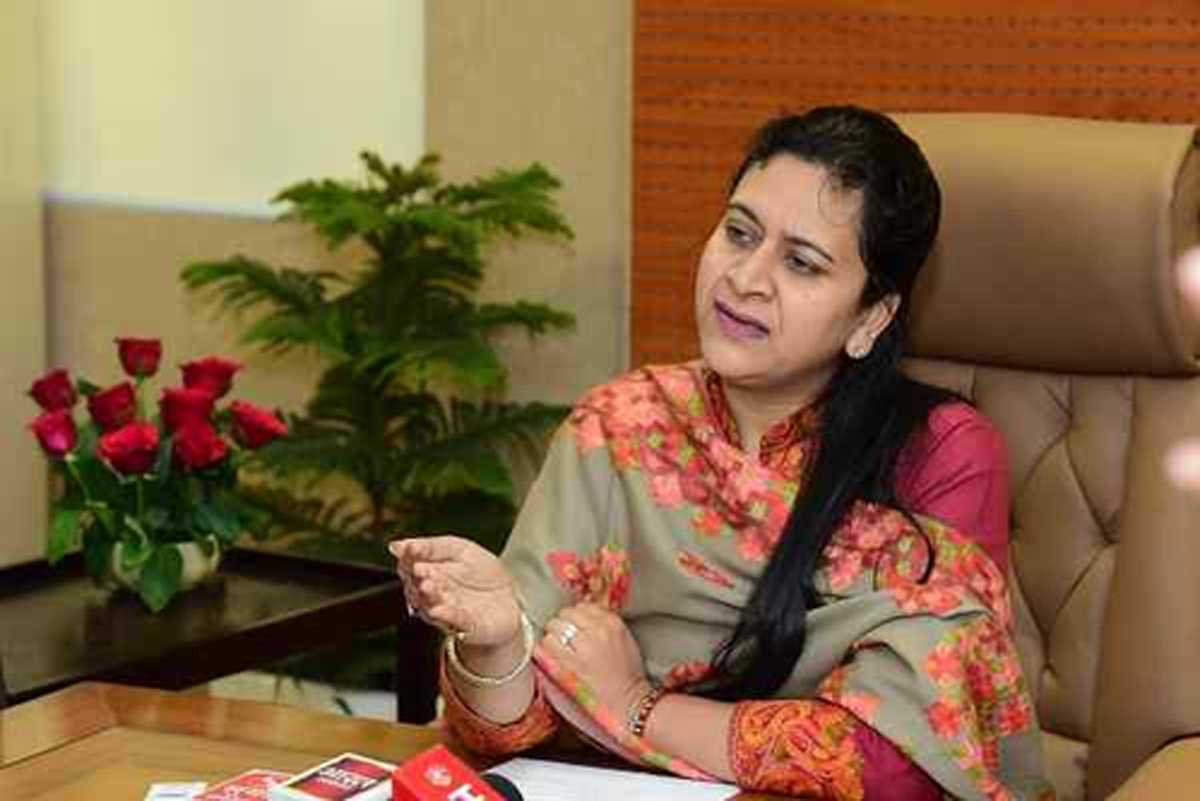 नोएडा अथॉरिटी की सीईओ रितु माहेश्वरी बनीं आगरा मंडल की कमिश्नर